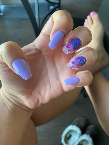 LV Nails & Spa