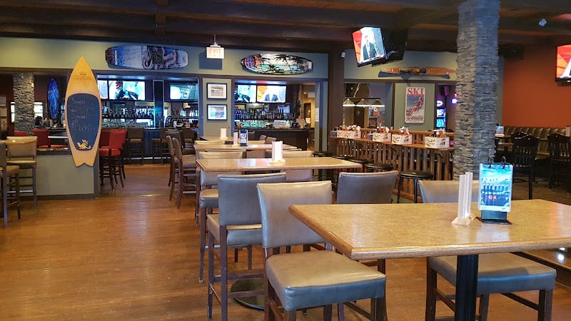 Dockside Bar & Grill