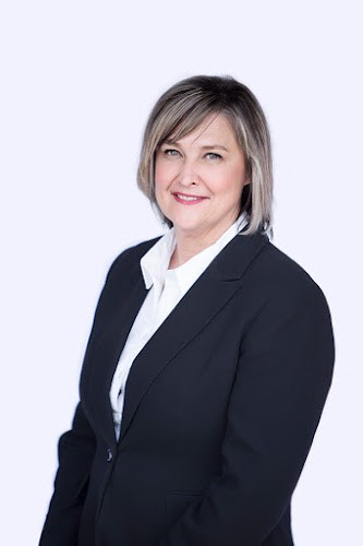 Michele Eldjarnson – Home Realtor & Real Estate Broker Chestermere